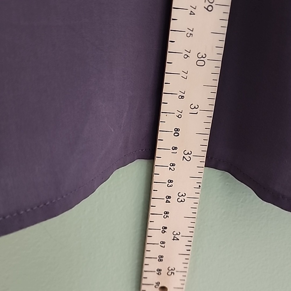 Solitaire Purple Embroidered Roll Tab Sleeve Rayon Tunic Top L 18-1668 - Picture 11 of 11